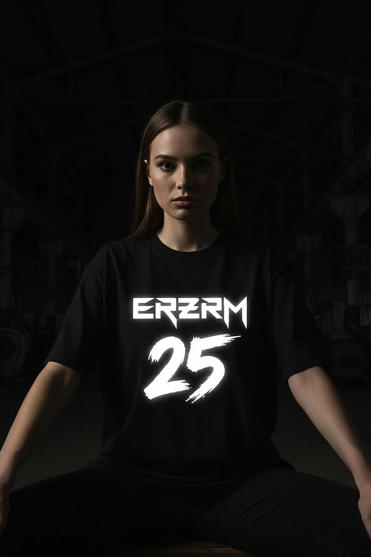Black Glowing ERZRM 25 Graphic Oversized T-Shirt Women Reflective Print