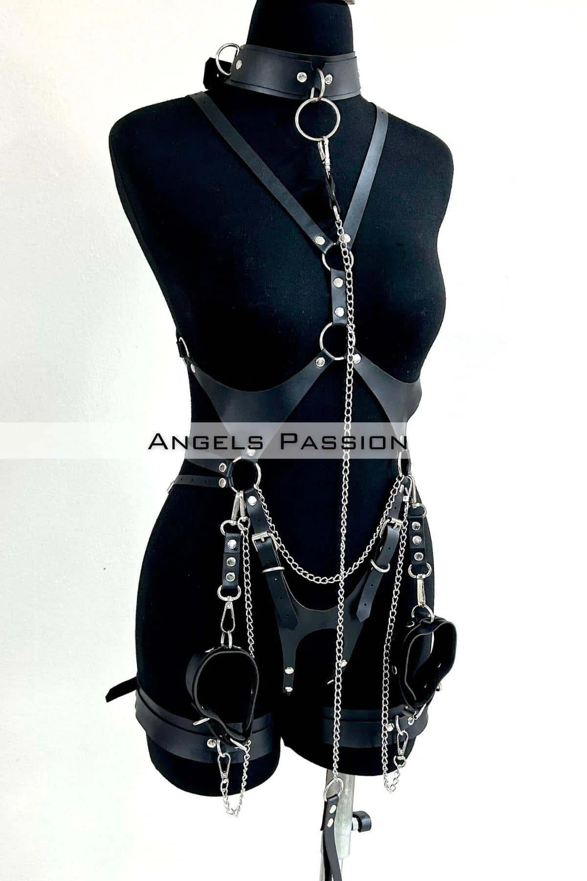 Leather Body Harness Set with Collar and Chain Details