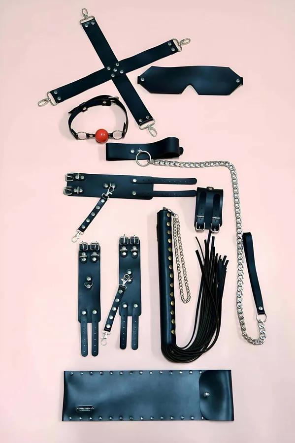 Bondage Play Set: Premium Leather Restraint & Sensory Kit