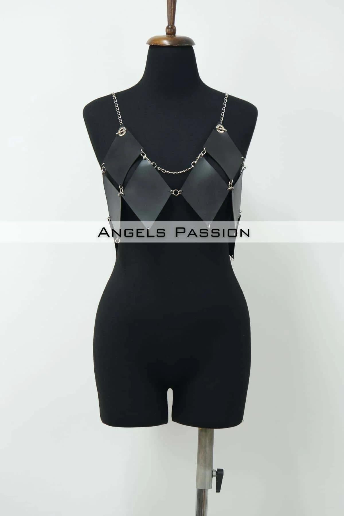 Black Fashion Body Harness Top with Diamond Chain Pattern
