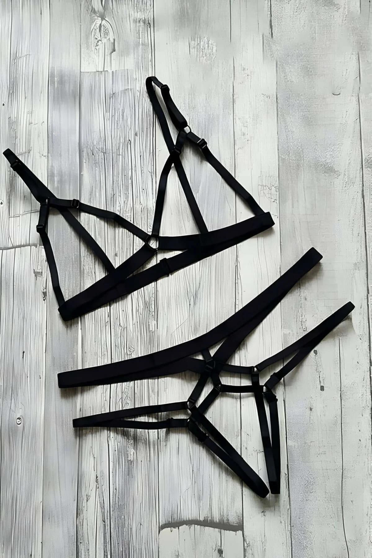Sleek Rubber Harness Set - Adjustable Body Straps
