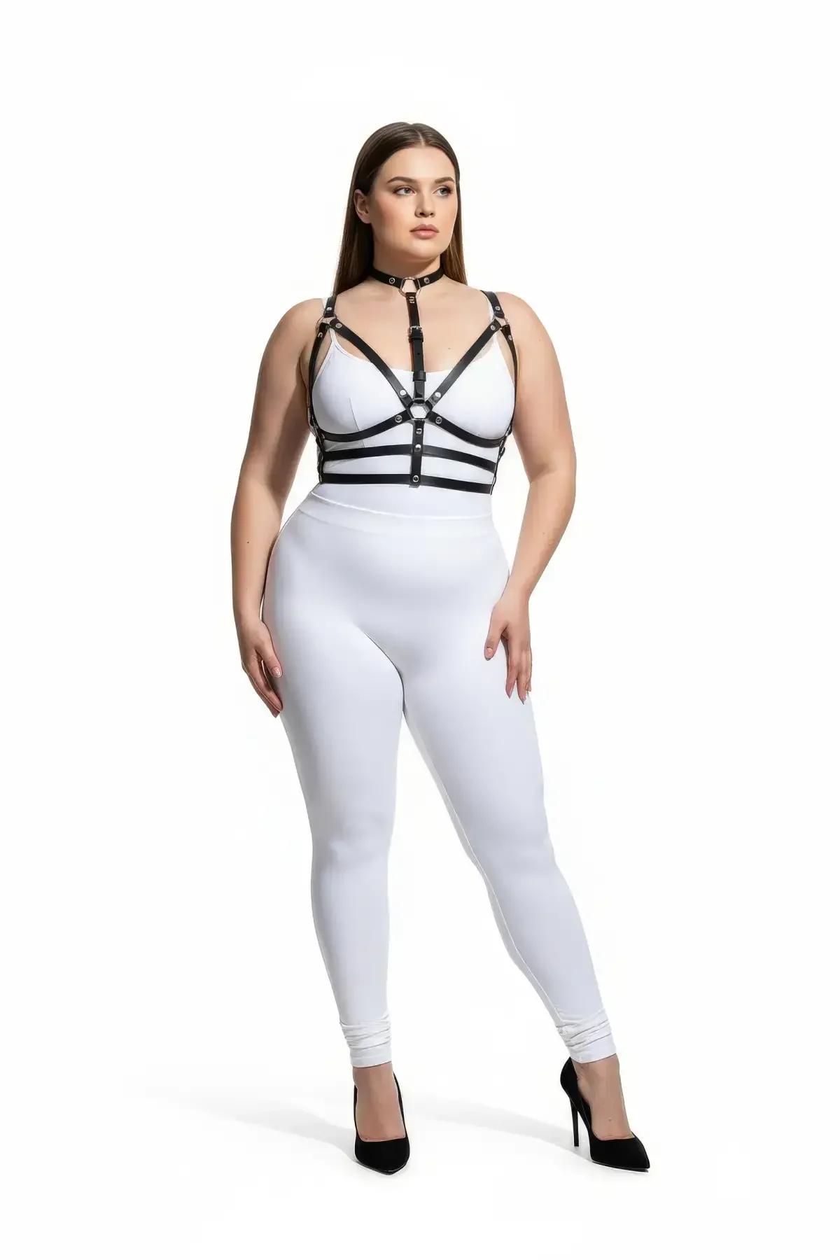 Strappy Choker Harness with O-Ring Detail