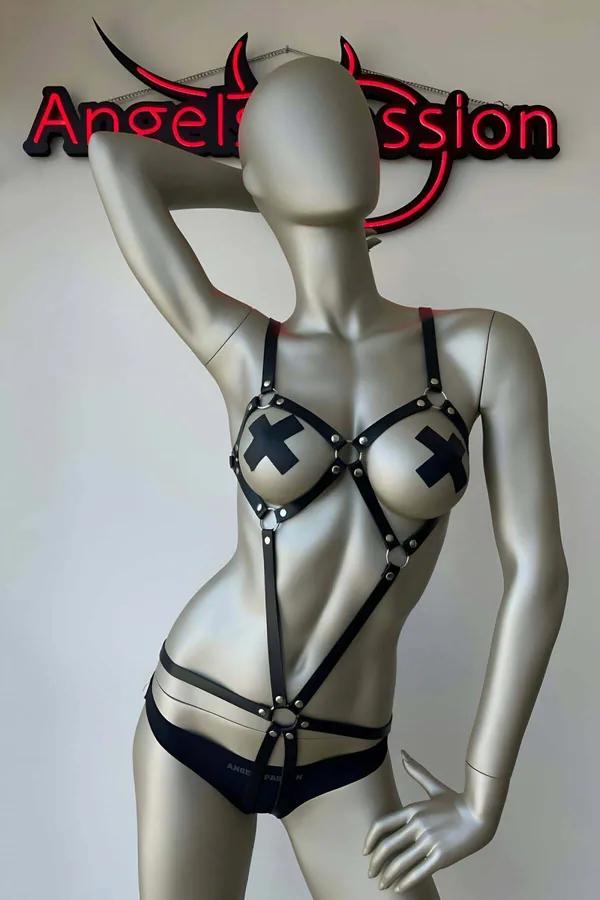 Full Body Cage Harness with Metallic O-Rings & Studs