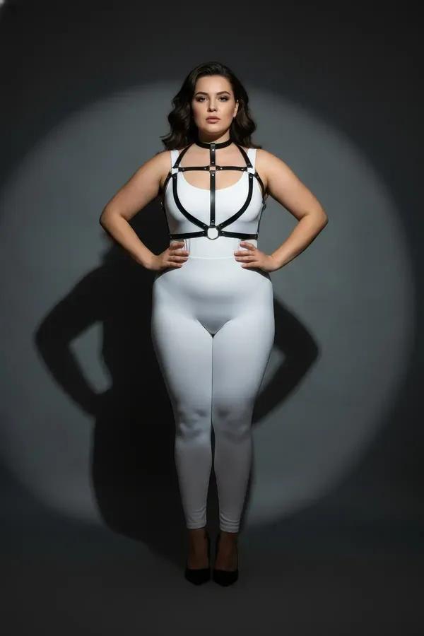 Strappy Harness with O-Ring Detail