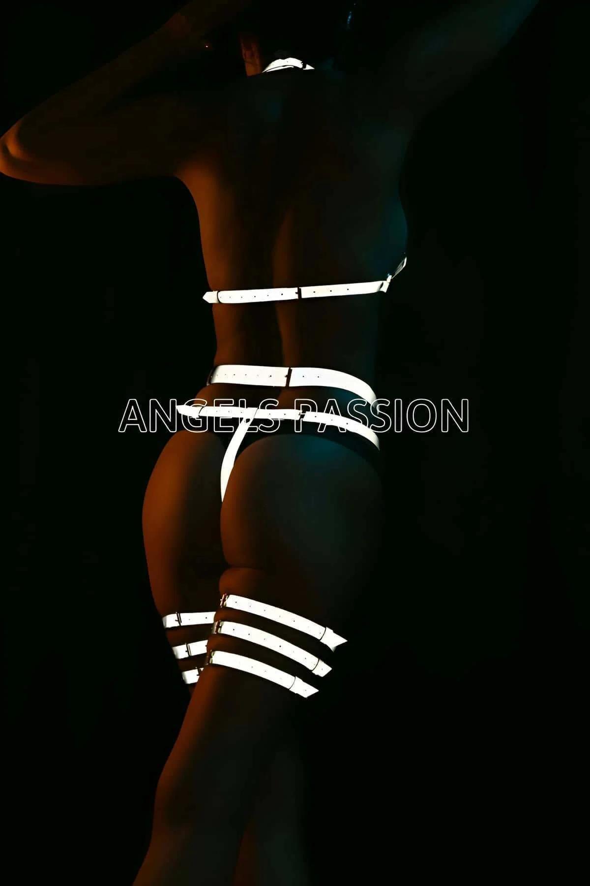 Reflective Harness Set for Women - Adjustable Nightclub Lingerie