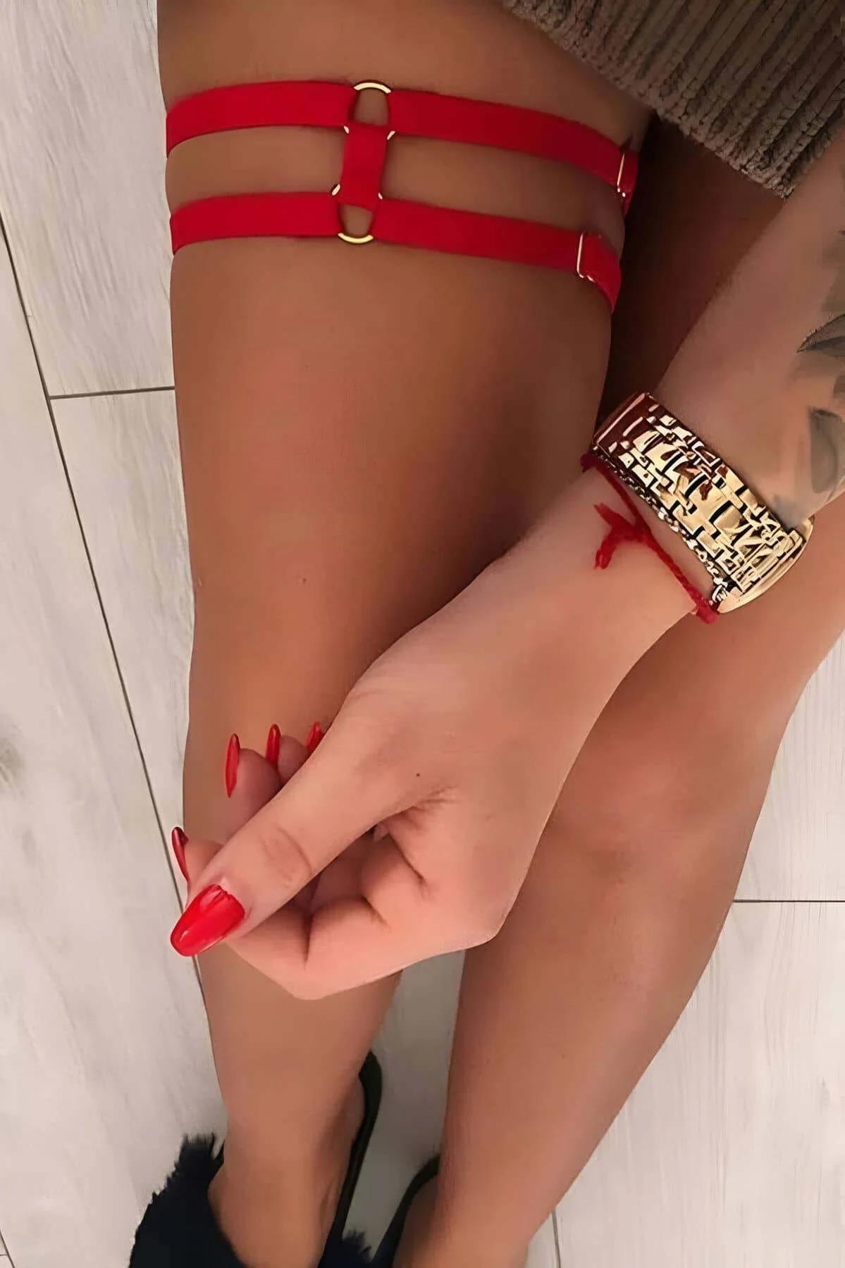 Adjustable Elastic Thigh Garter with Gold-Tone O-Rings