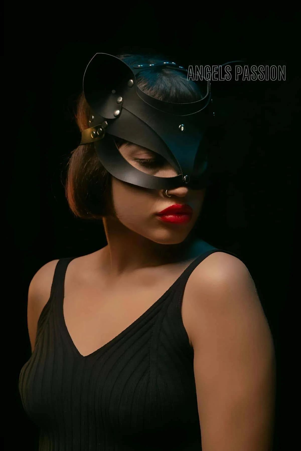 Faux Leather Cat Mask with Adjustable Strap and Studs