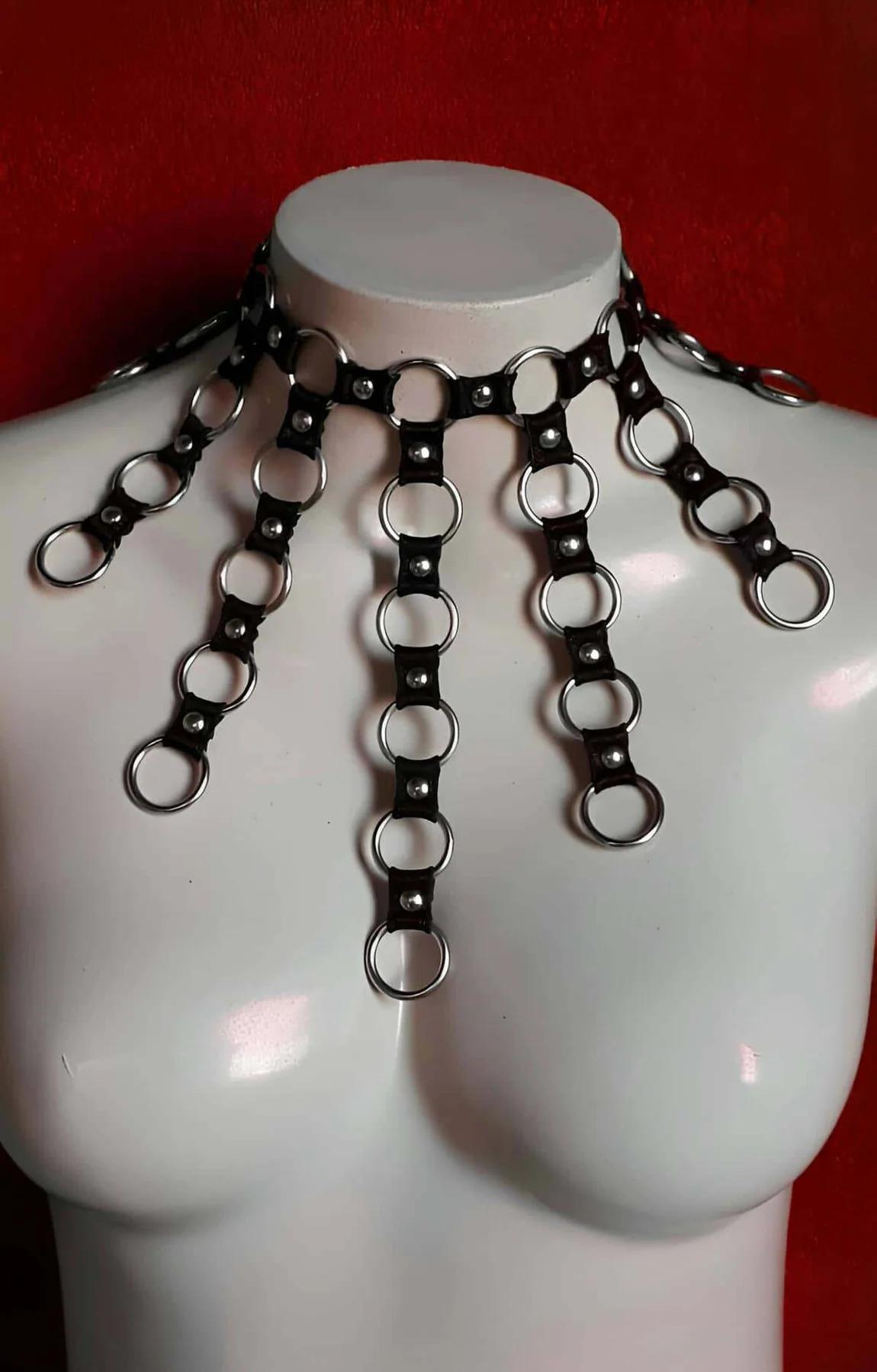 Vegan Leather Ring Choker Necklace with Star Studs