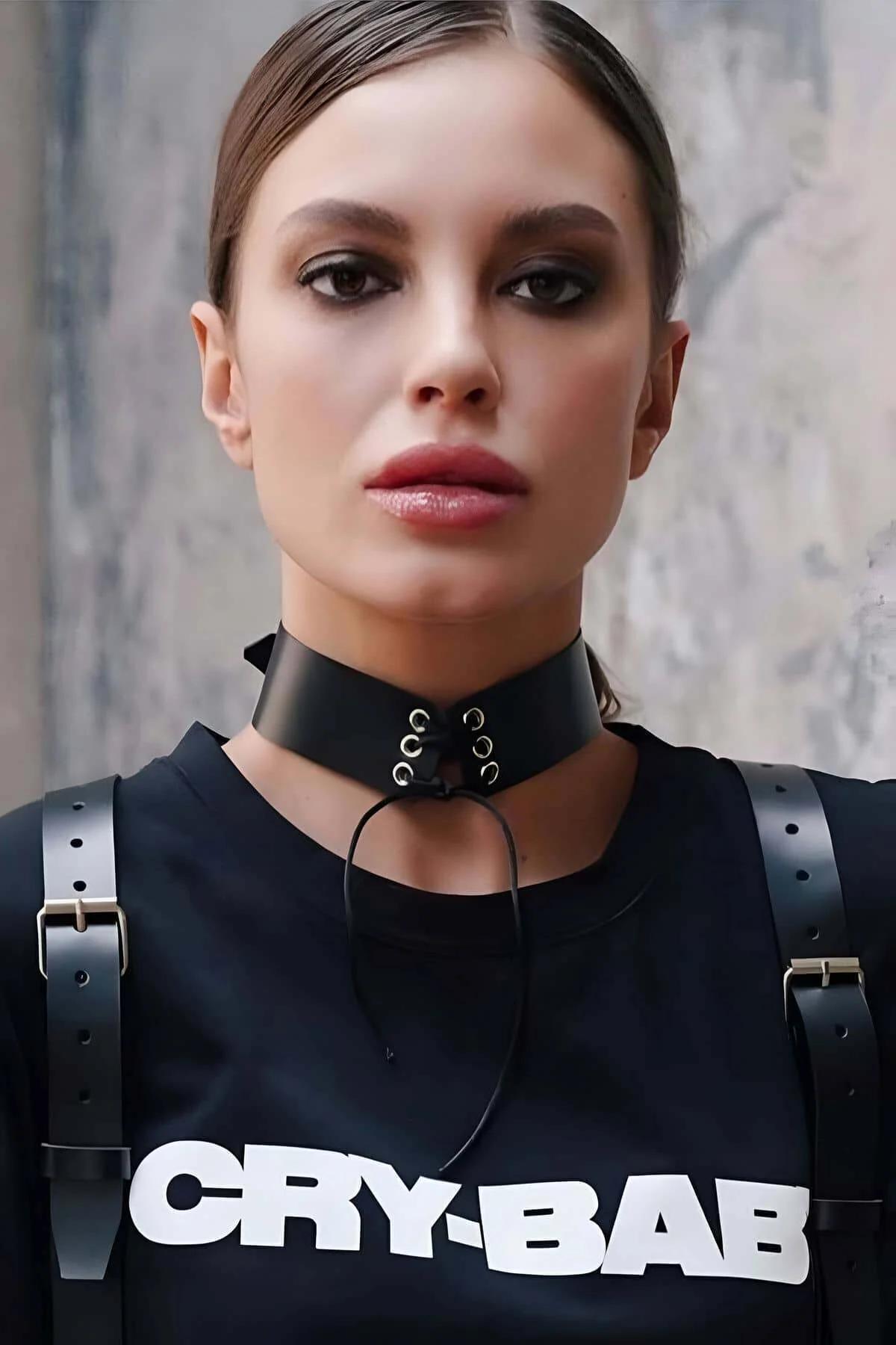 Adjustable Lace-Up Faux Leather Choker Collar for Women
