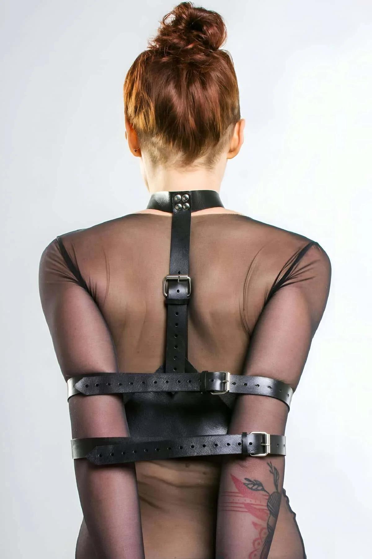 Adjustable Leather Harness Halter Neck Arm Restraint