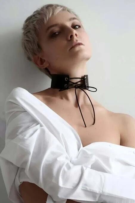 Leather Choker Collar | Adjustable Lace-Up Fashion Neckwear
