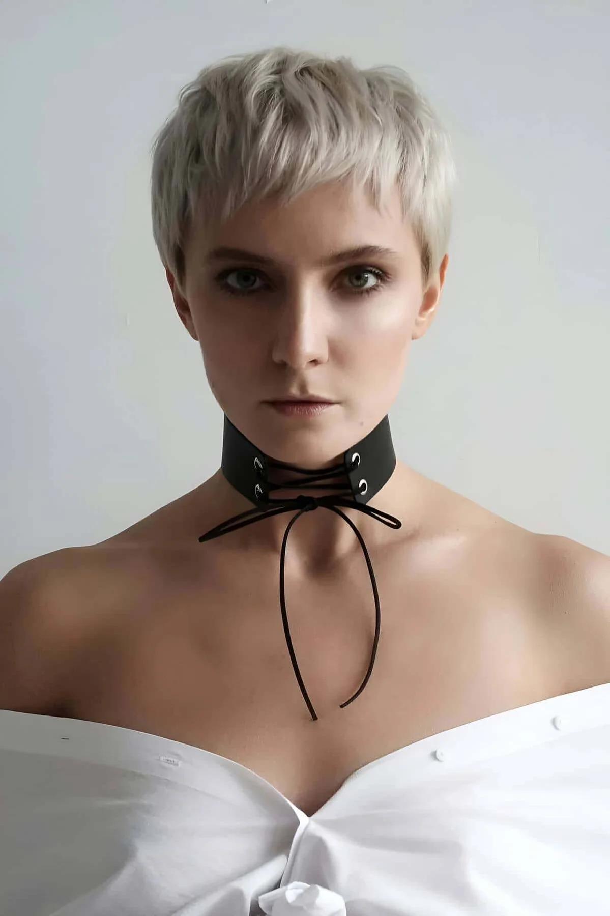 Leather Choker Collar | Adjustable Lace-Up Fashion Neckwear