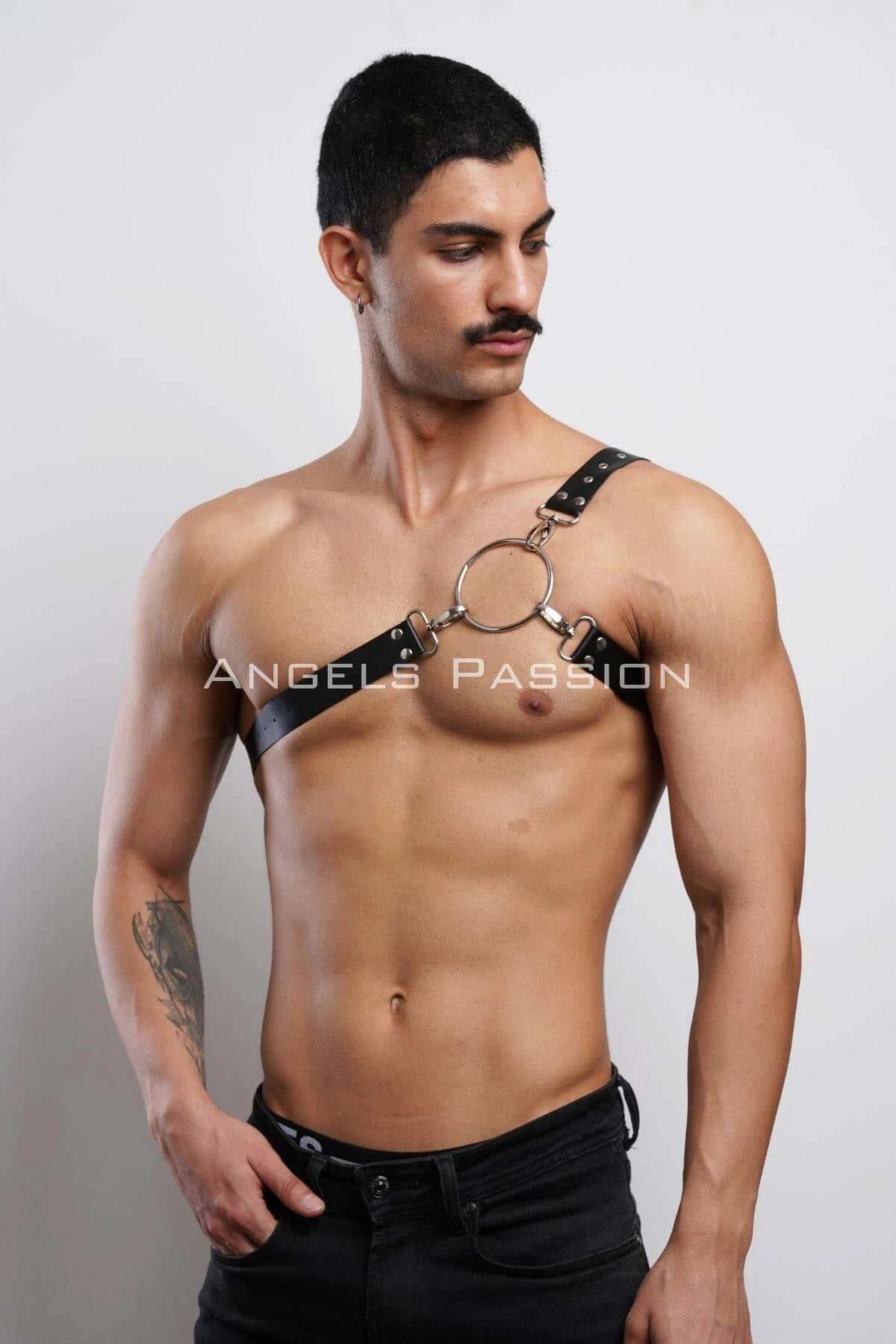 Men's Harness Leather Chest O-Ring Adjustable Shoulder Strap