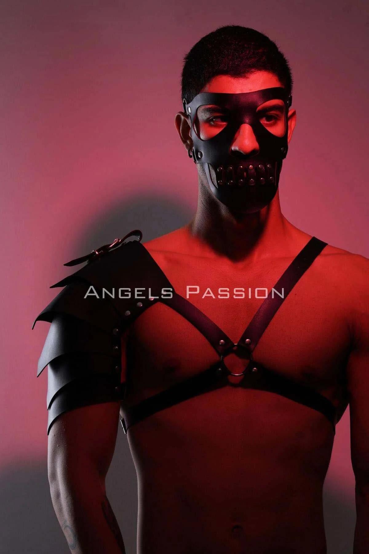Mens Leather Harness Mask with Shoulder Armor & Studs