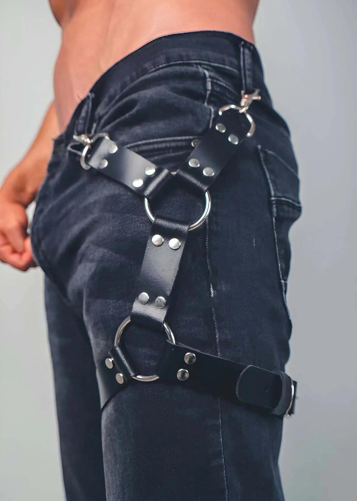 Men's Leather Leg Harness for Adjustable Thigh Style