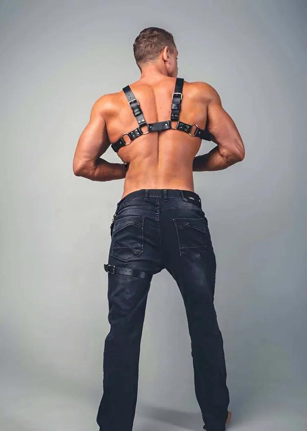 Adjustable Chest Harness with Central O-Ring & Straps