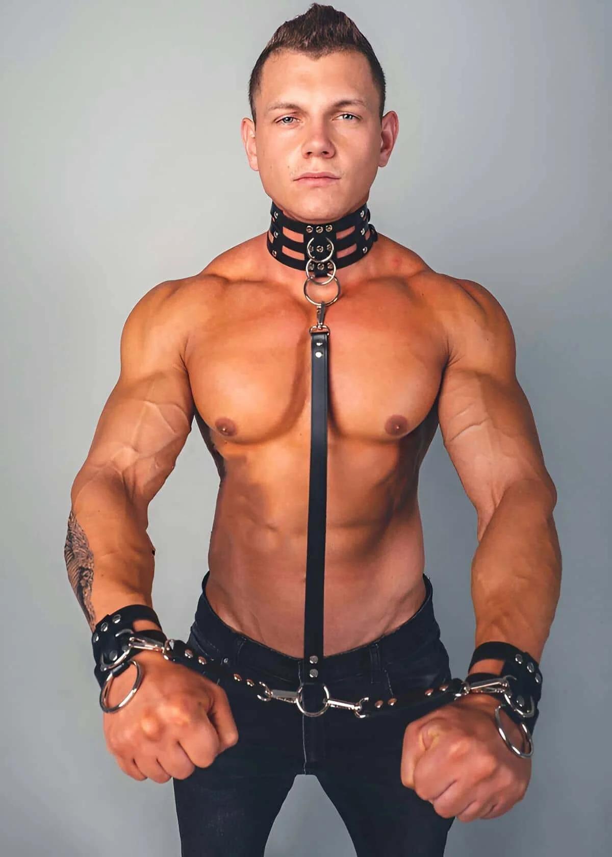 Mens Leather Harness Set – Adjustable Collar & Cuffs