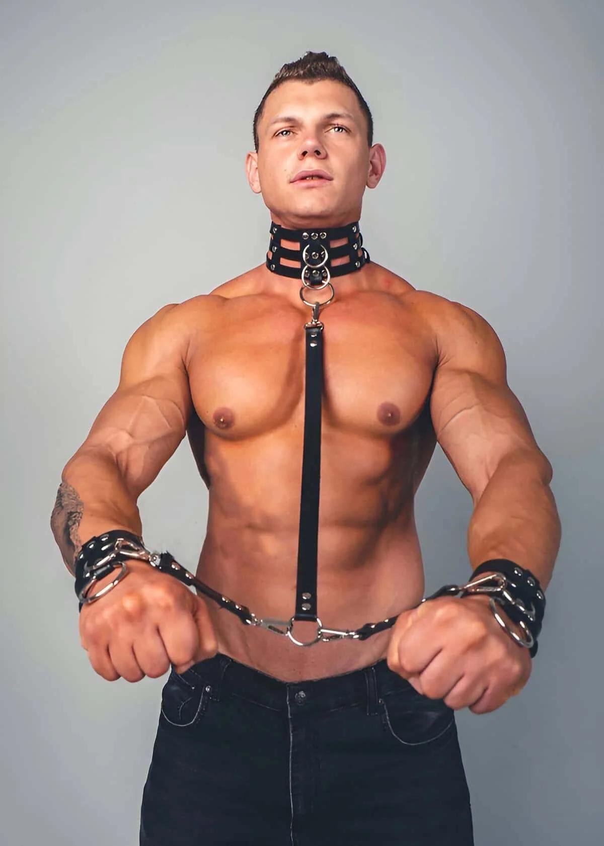 Mens Leather Harness Set – Adjustable Collar & Cuffs