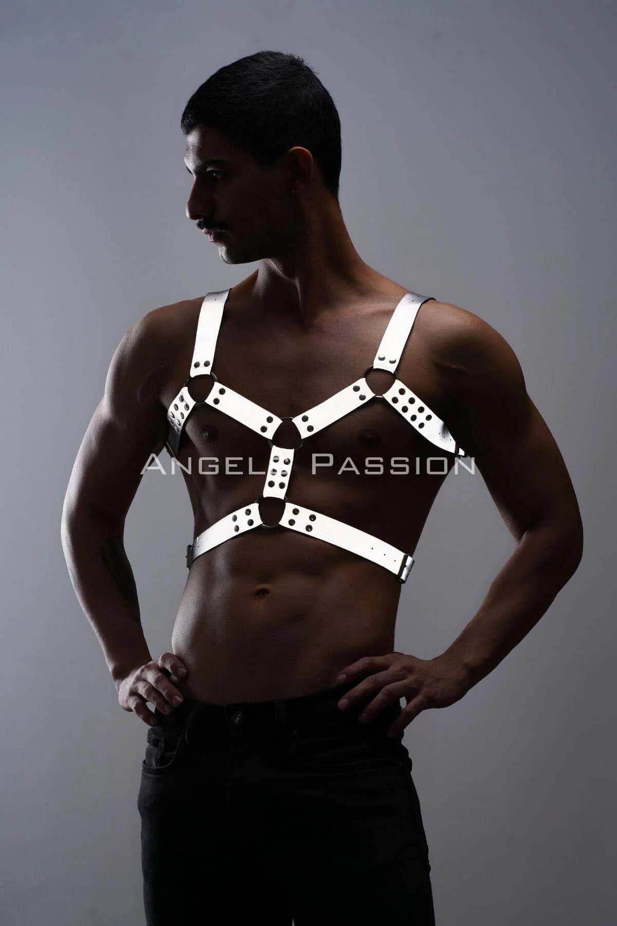 Men's Reflective Chest Harness – Adjustable Style Statement