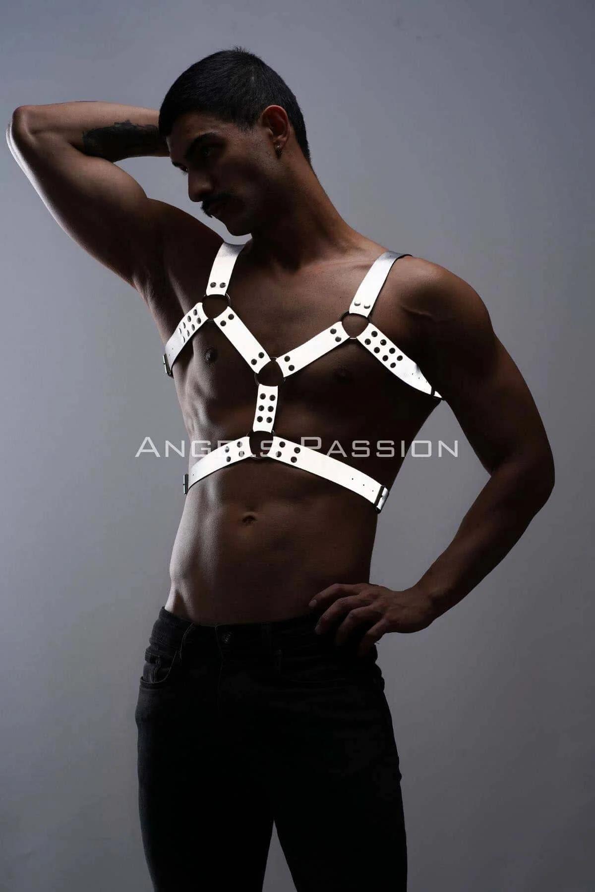 Men's Reflective Chest Harness – Adjustable Style Statement