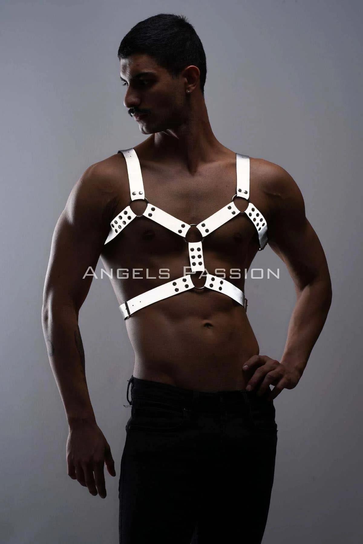 Men's Reflective Chest Harness – Adjustable Style Statement