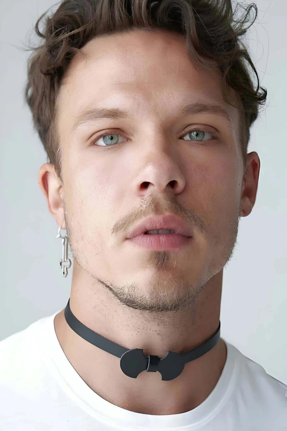 Men's Neck Collar Harness - Adjustable Faux Leather Choker