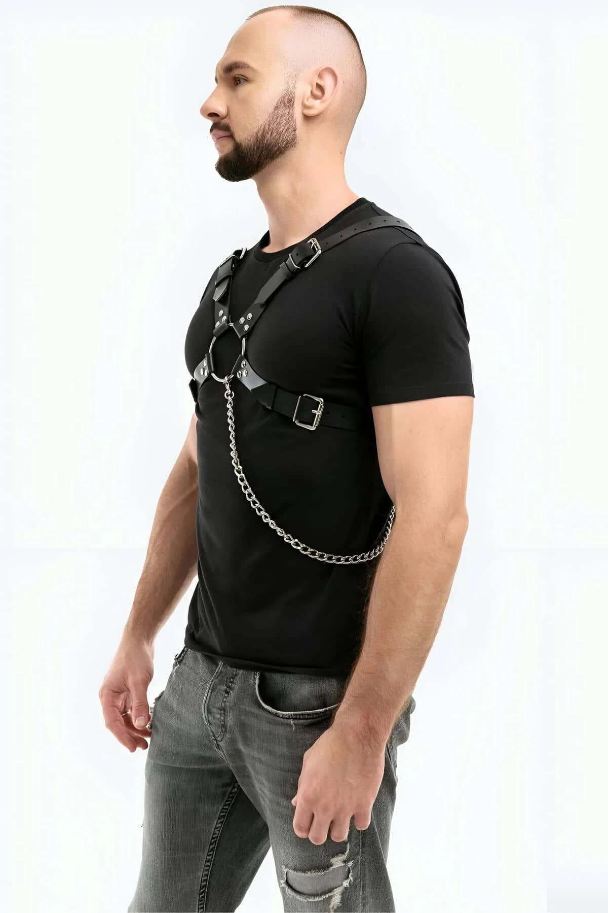 Adjustable Chest Harness with Detachable O-Ring Chain