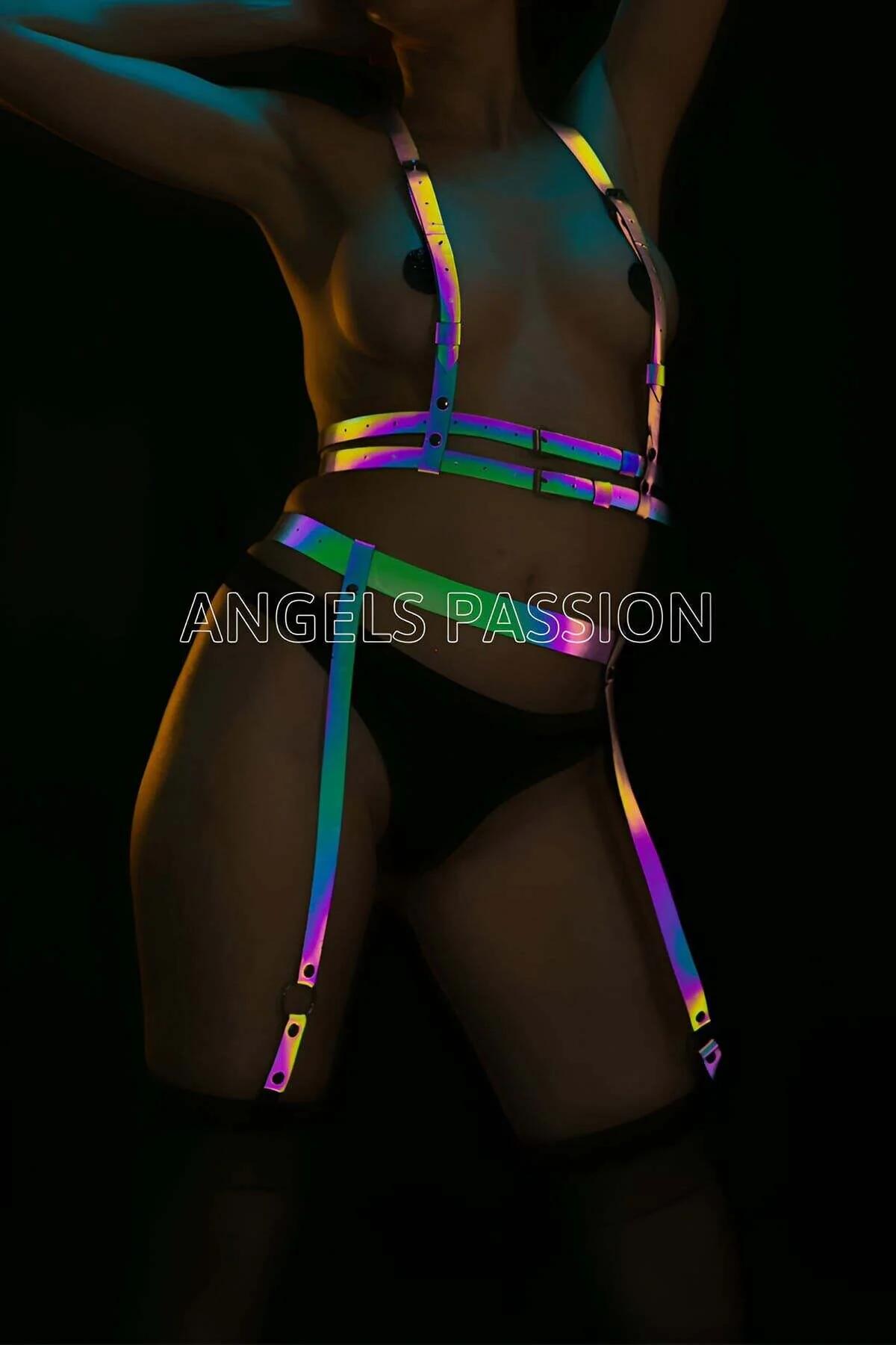 Reflective Body Harness Set - Adjustable Straps & Garter