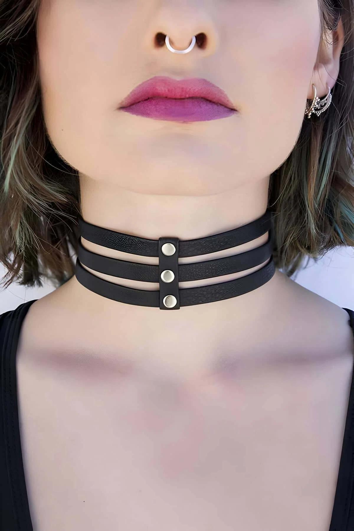 Triple Strap Faux Leather Choker Collar