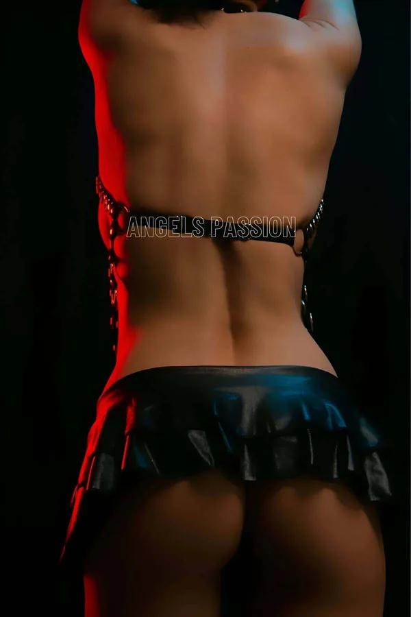 Women's Leather Body Harness with O-Rings - Adjustable Fit