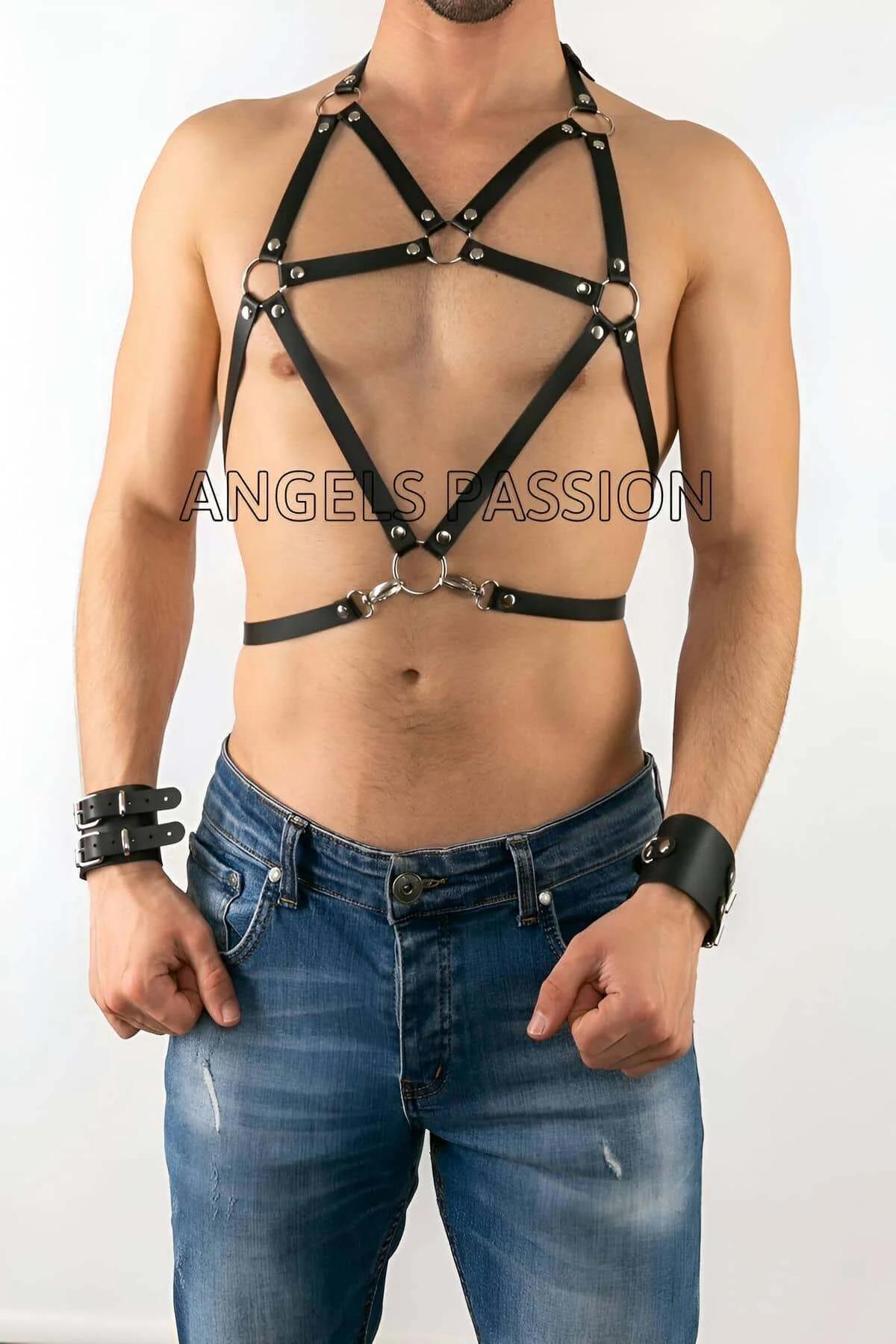 Men's Leather Chest Harness with Adjustable O-Ring Design