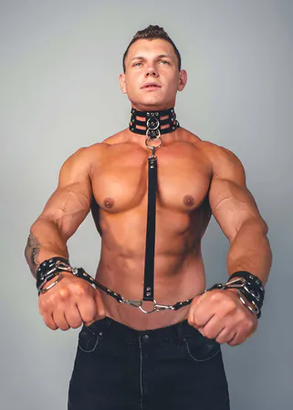 Men's Leather Harness Set | Collar, Cuffs & Leash for Him