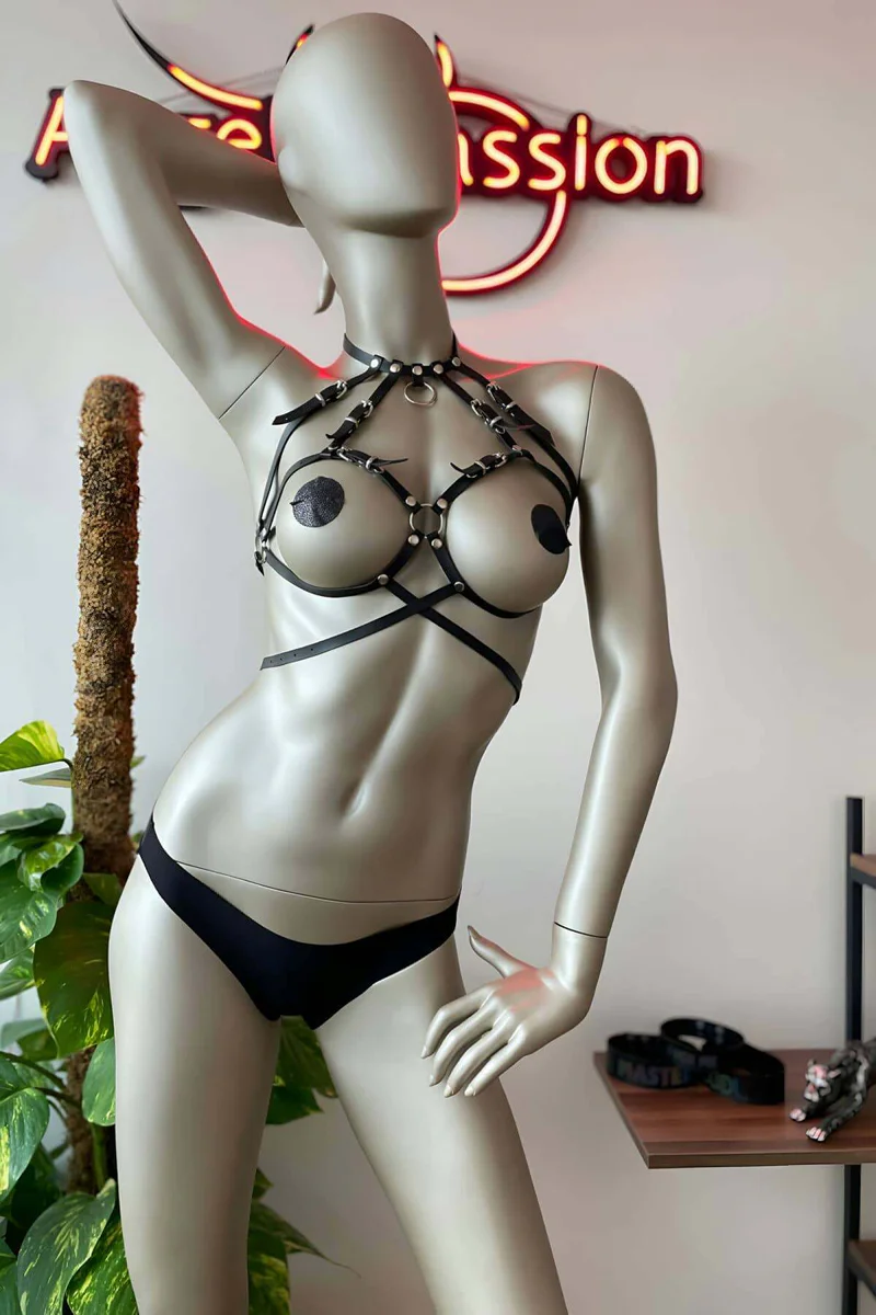 Stylish Faux Leather Chest Harness - Black