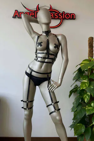 Black Leather Body Harness Set with Tassel Choker & Garters