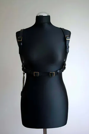 Stylish Style Belt with Chain Detail, Shoulder and Back Belt - APFT908