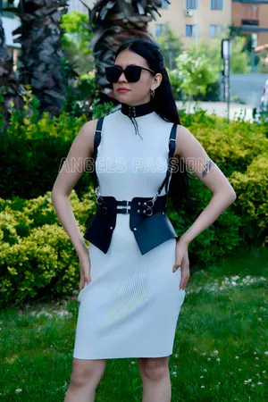 Stylish Leather Belt and Choker Set with Dress, T-Shirt and Shirt - APFT622