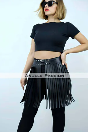 47 cm Stylish Tasseled Leather Skirt, Tasseled Skirt Over Shorts, Stylish Tasseled Mini Skirt - APFT1401