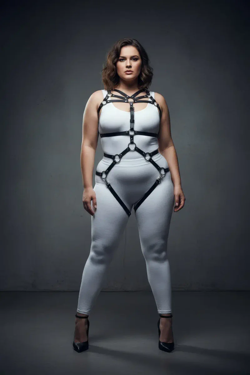 Women's Full Body Harness - Adjustable Plus Size Straps
